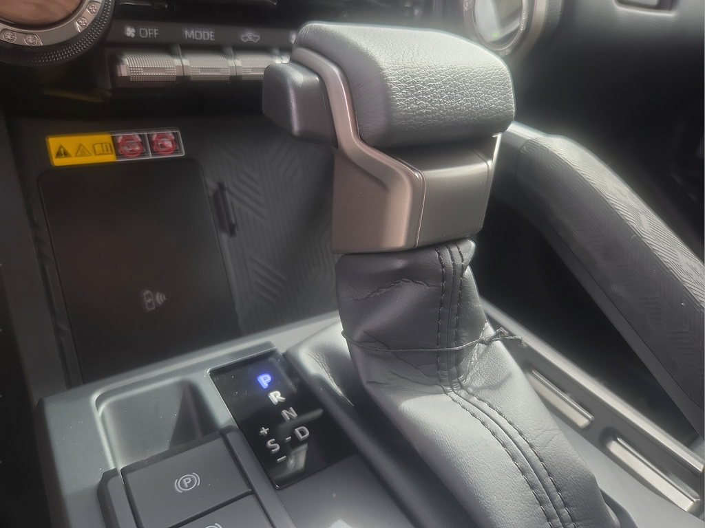 2026 Toyota Tacoma Hybrid Limited