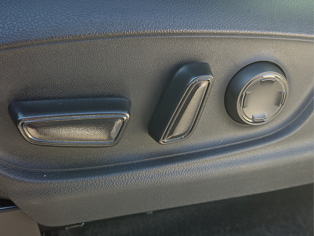 2026 Toyota Tacoma Hybrid Trailhunter