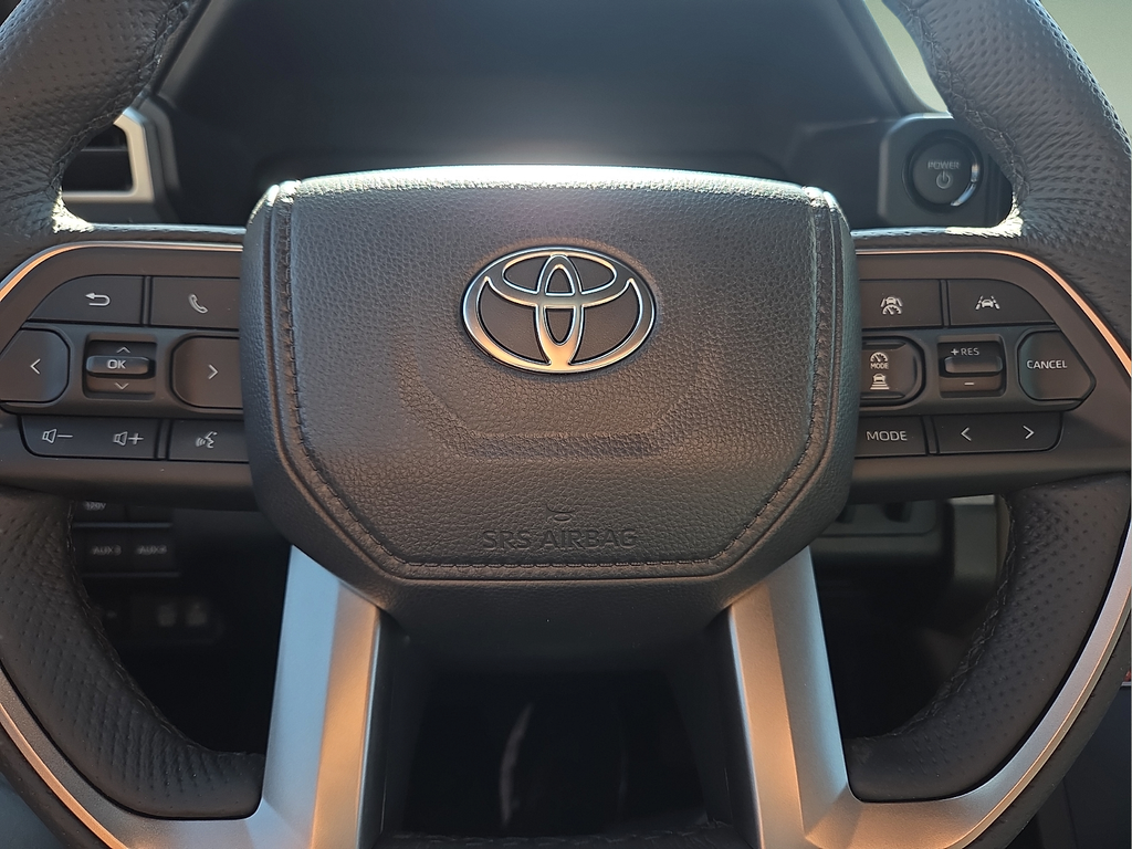 2026 Toyota Tacoma Hybrid Trailhunter