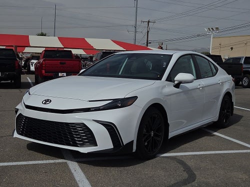 2026 Toyota Camry SE