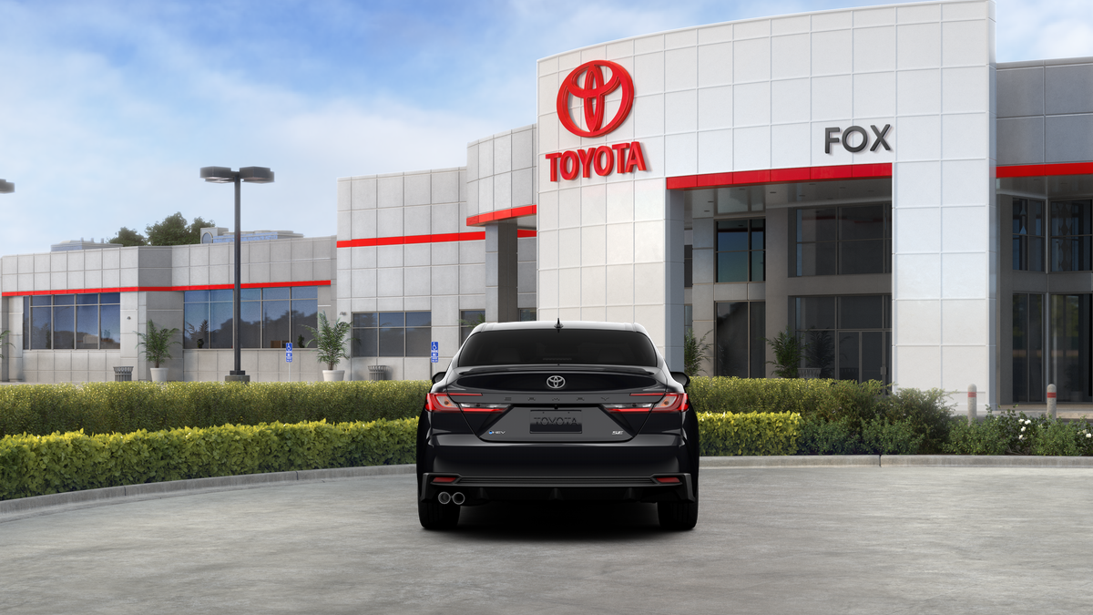 2027 Toyota Camry SE