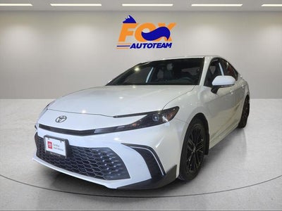 2025 Toyota Camry SE