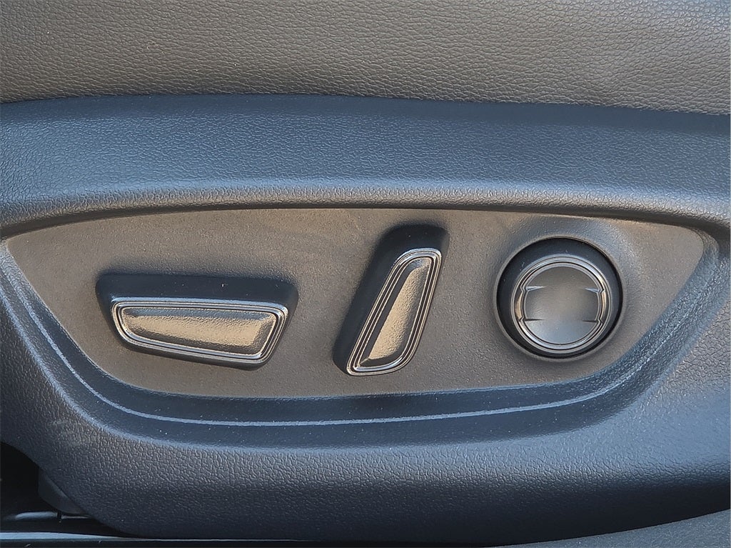 2026 Toyota Camry SE Nightshade