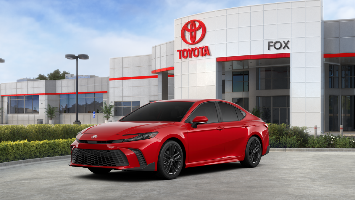 2026 Toyota Camry SE