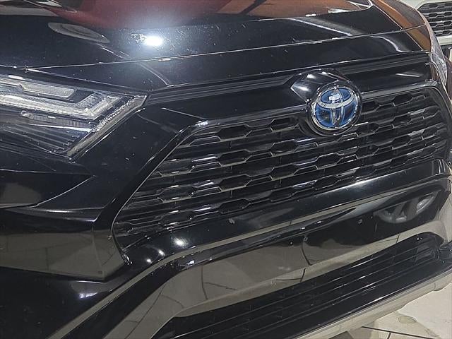 2024 Toyota RAV4 Hybrid SE