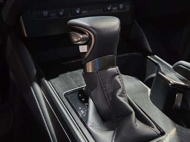2025 Lexus ES 350