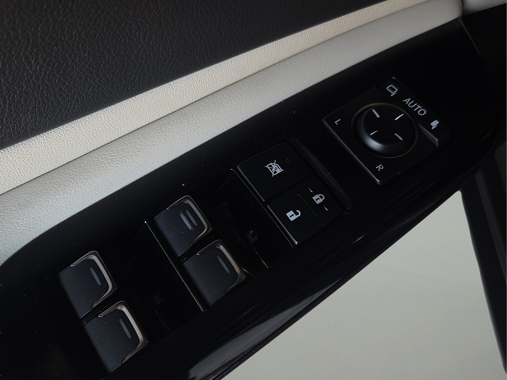 2024 Lexus ES 300h Ultra Luxury