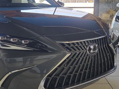 2024 Lexus ES 300h Ultra Luxury