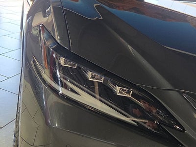 2024 Lexus ES 300h Ultra Luxury