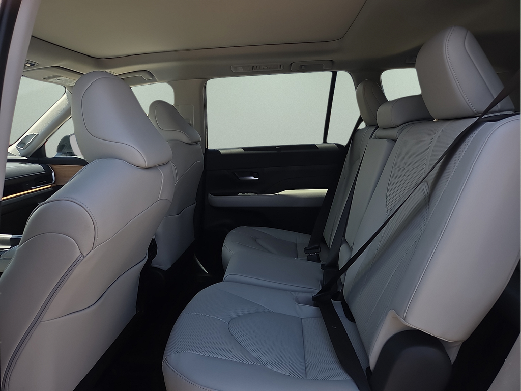 2026 Toyota Grand Highlander Hybrid Limited