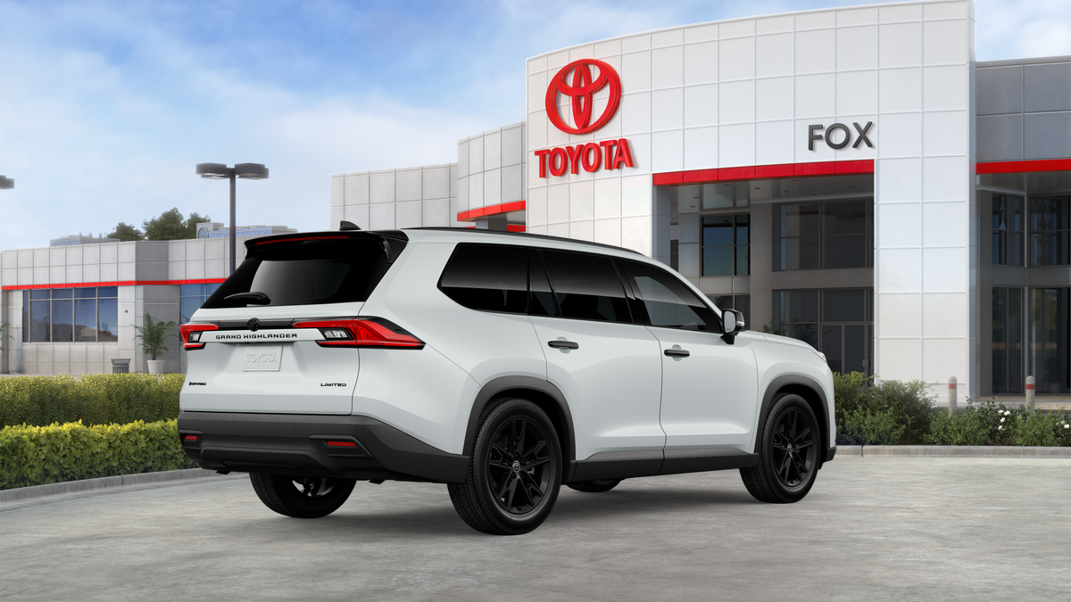 2026 Toyota Grand Highlander Hybrid Nightshade Edition