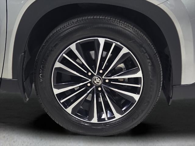 2024 Toyota Grand Highlander Hybrid MAX Platinum