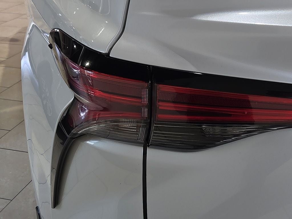 2023 Toyota Sienna XSE 7 Passenger