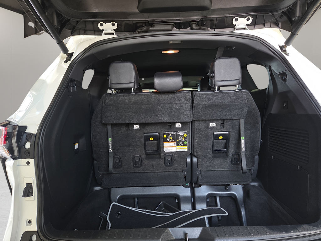 2023 Toyota Sienna XSE 7 Passenger