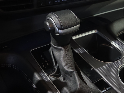 2023 Toyota Sienna XSE 7 Passenger