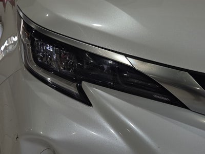 2023 Toyota Sienna XSE 7 Passenger