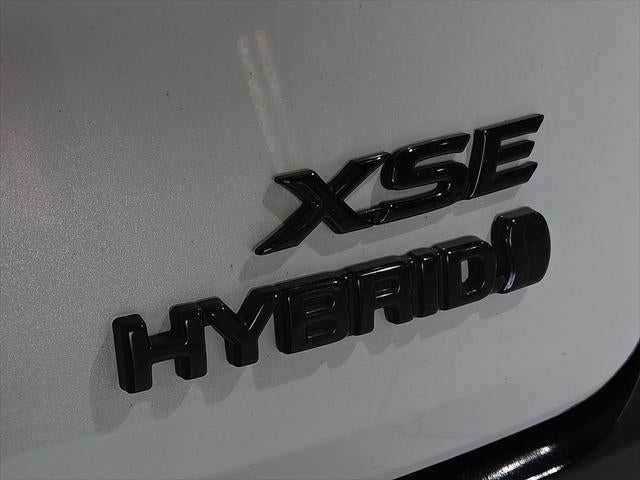2023 Toyota Sienna XSE 7 Passenger