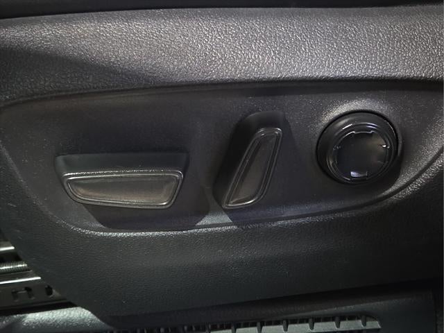 2023 Toyota Sienna XSE 7 Passenger