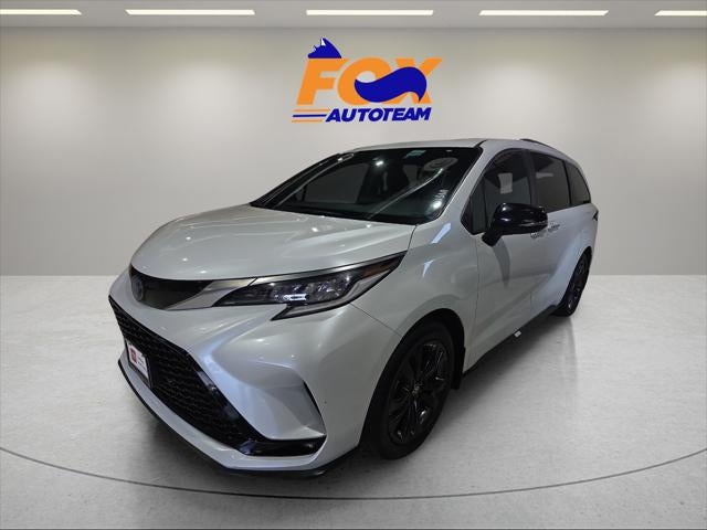 2023 Toyota Sienna XSE 7 Passenger