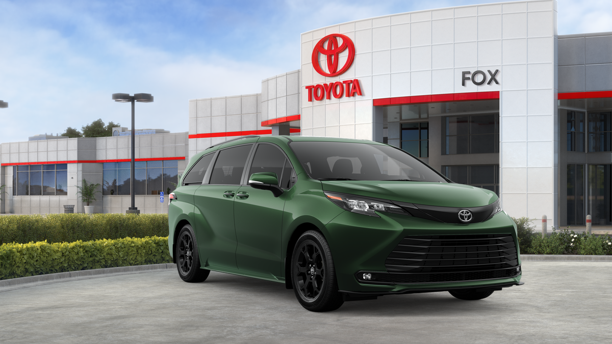 2026 Toyota Sienna Woodland Edition 7 Passenger