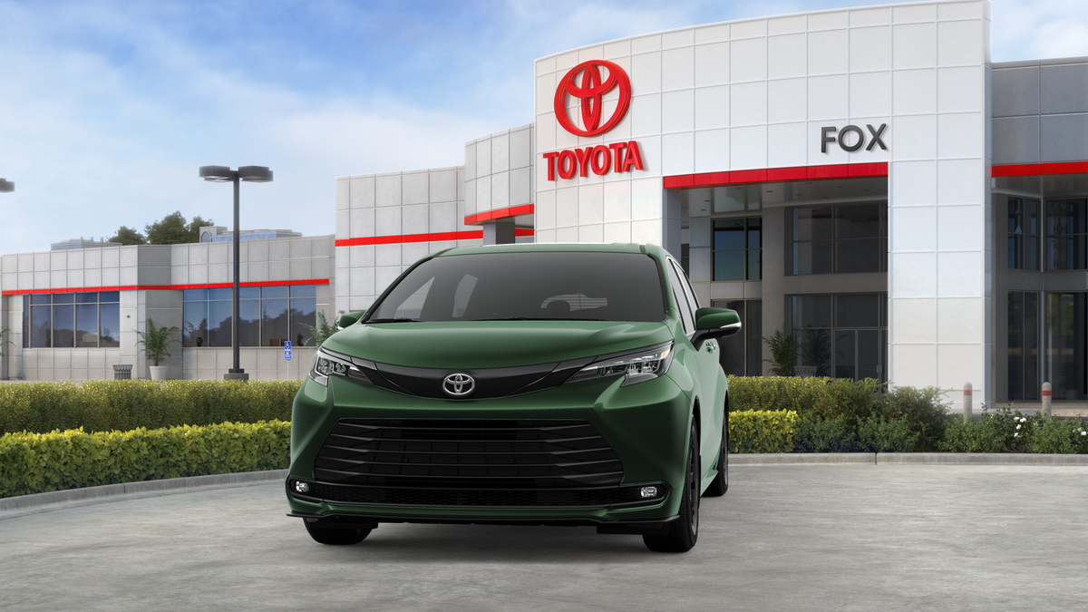 2026 Toyota Sienna Woodland Edition 7 Passenger