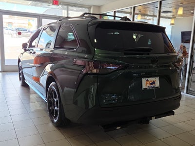 2026 Toyota Sienna Woodland Edition 7 Passenger