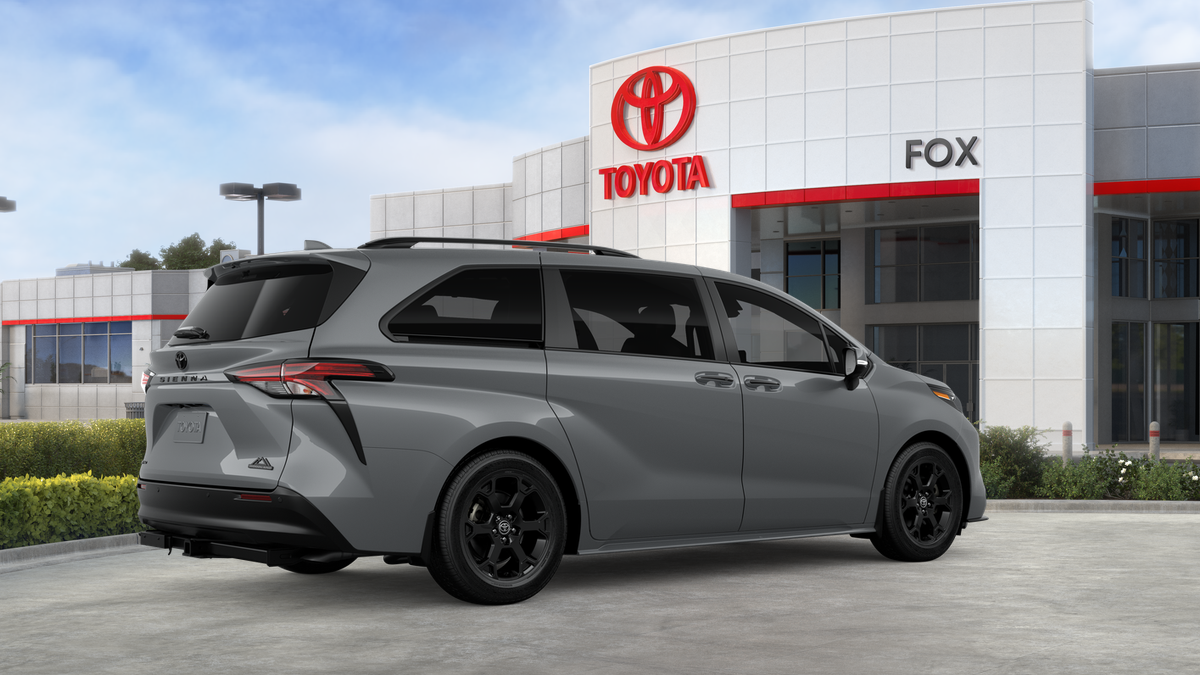 2026 Toyota Sienna Woodland Edition 7 Passenger