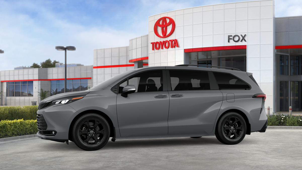 2026 Toyota Sienna Woodland Edition 7 Passenger