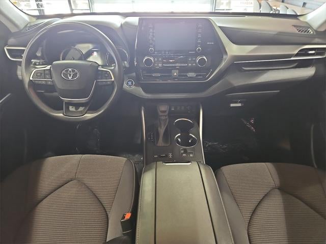 2022 Toyota Highlander L