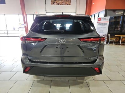 2022 Toyota Highlander L