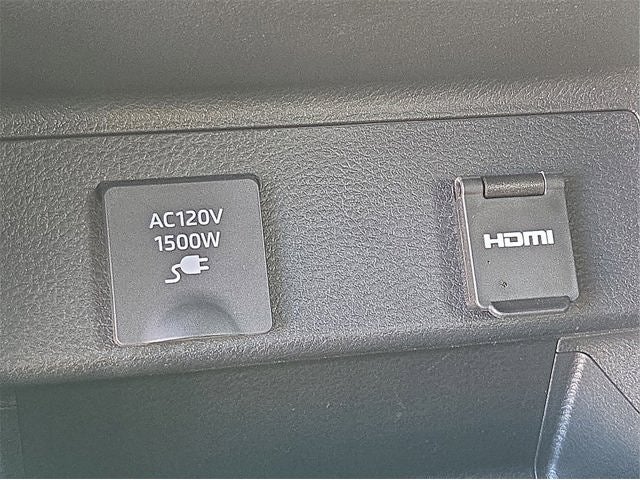 2023 Toyota Sienna Platinum 7 Passenger