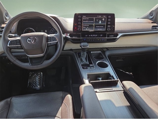 2023 Toyota Sienna Platinum 7 Passenger