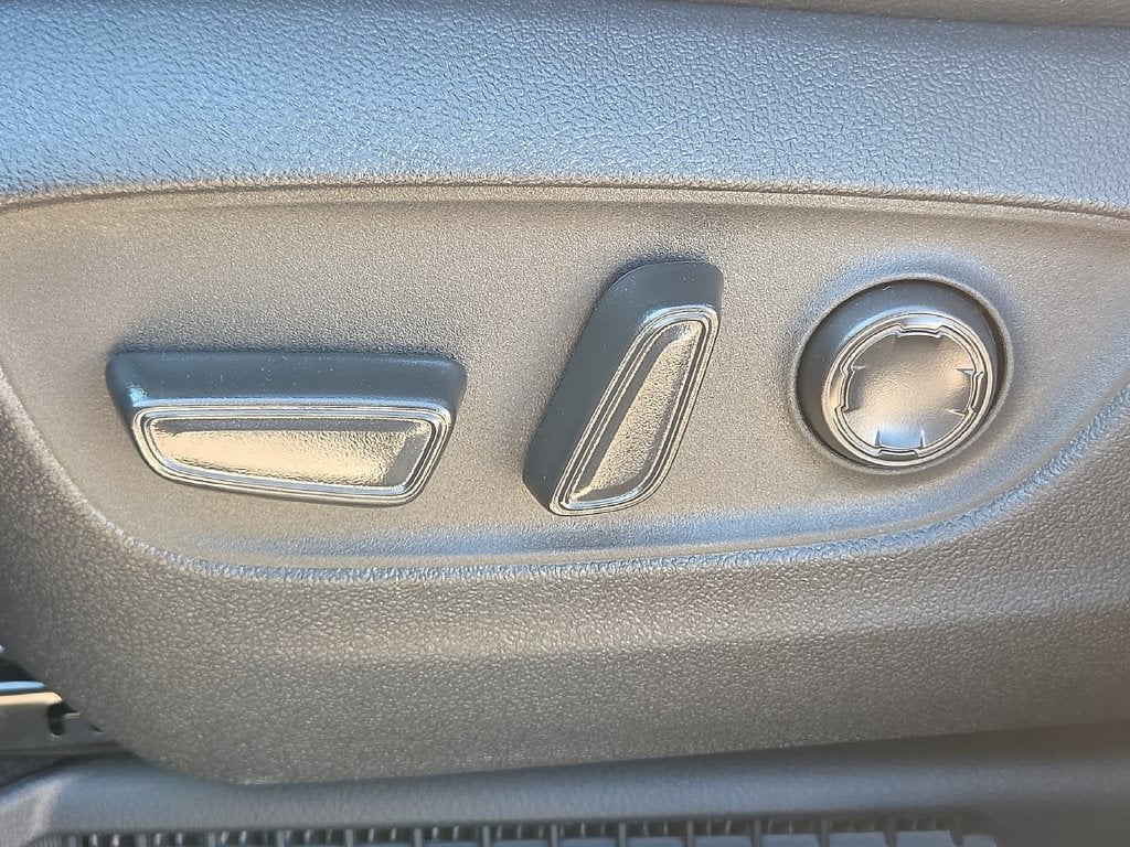 2026 Toyota Sienna Platinum 7 Passenger