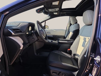 2026 Toyota Sienna Platinum 7 Passenger