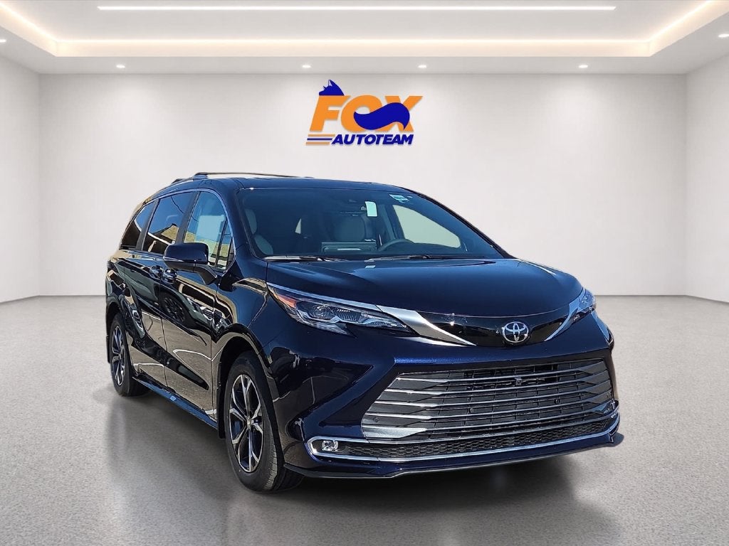 2026 Toyota Sienna Platinum 7 Passenger