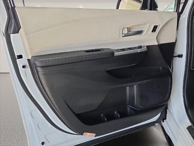 2025 Toyota Sienna Platinum 7 Passenger