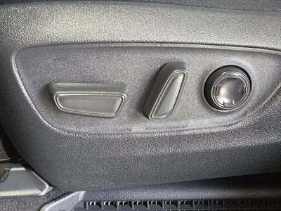 2025 Toyota Sienna Platinum 7 Passenger