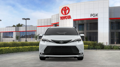 2026 Toyota Sienna Platinum 7 Passenger