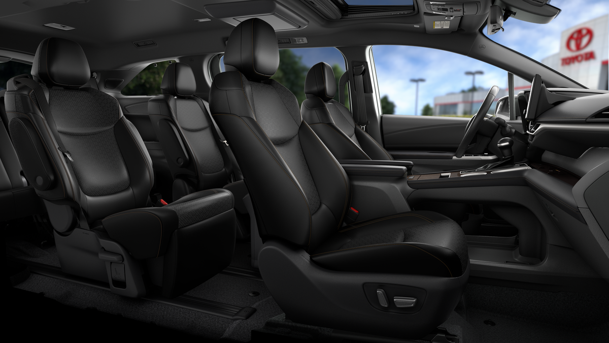 2026 Toyota Sienna Platinum 7 Passenger