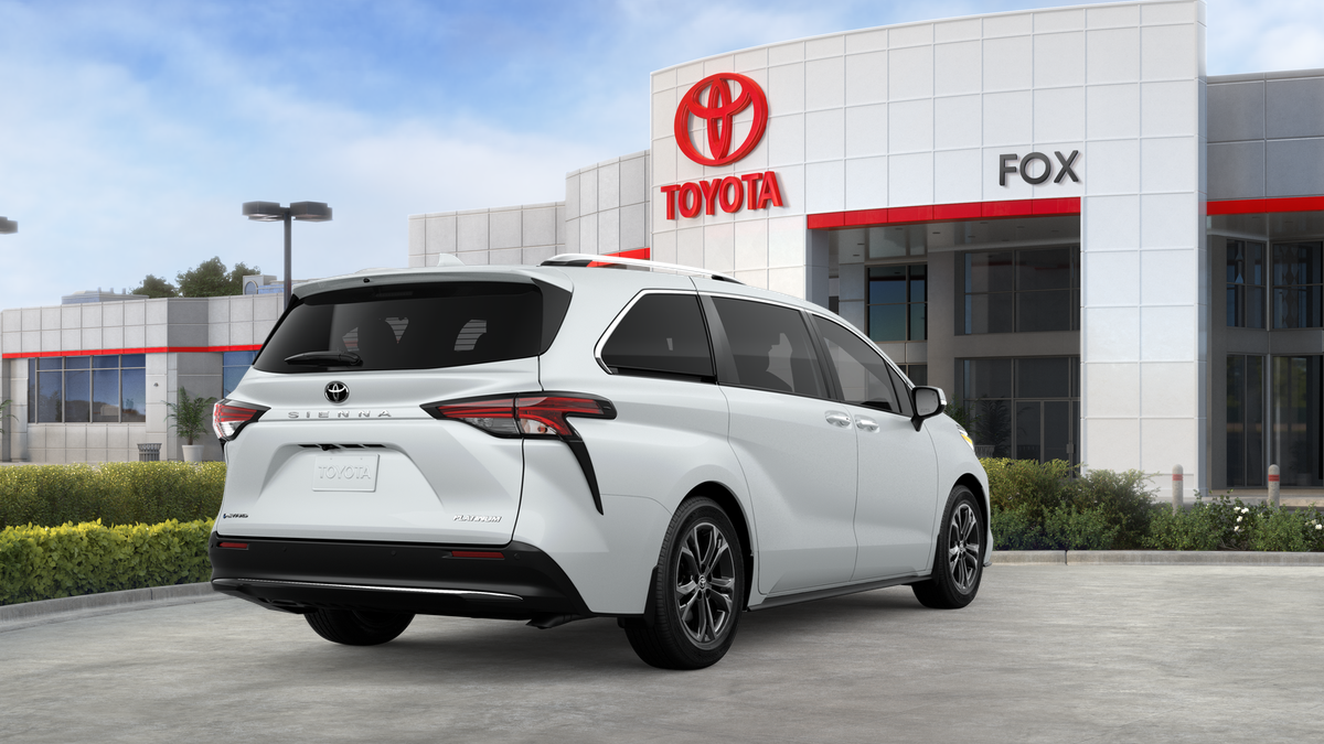 2026 Toyota Sienna Platinum 7 Passenger