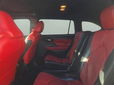 2022 Toyota Highlander XSE