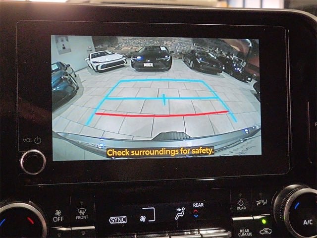 2025 Toyota Highlander Hybrid XLE