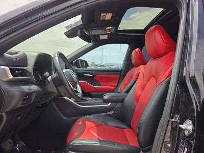 2023 Toyota Highlander XSE
