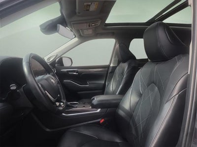 2023 Toyota Highlander Platinum