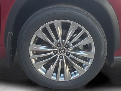 2026 Toyota Highlander Platinum