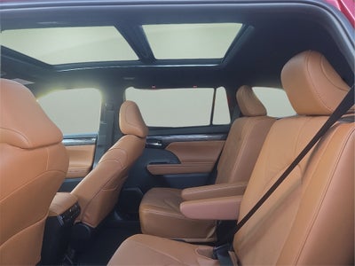 2026 Toyota Highlander Platinum