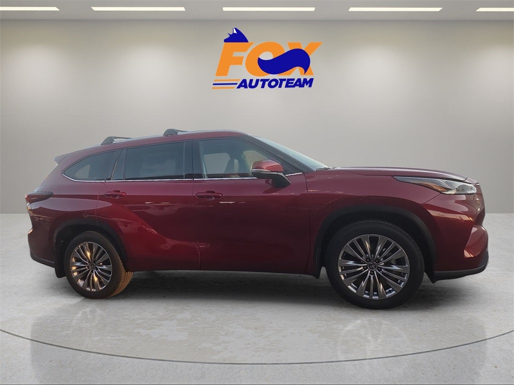 2026 Toyota Highlander Platinum