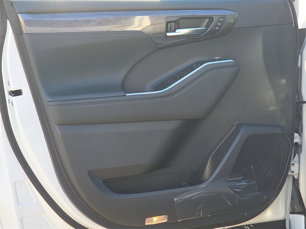 2026 Toyota Highlander Limited