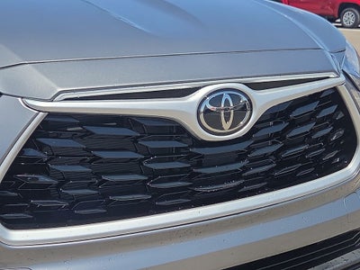 2026 Toyota Highlander XLE