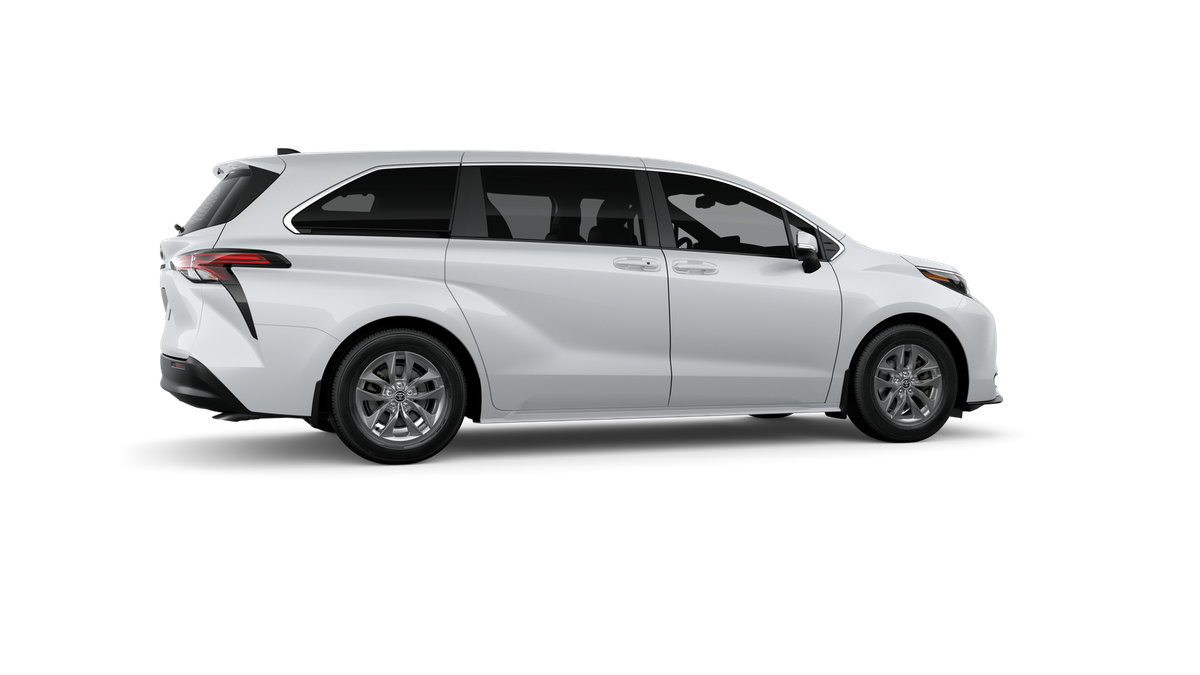 2026 Toyota Sienna LE 8 Passenger